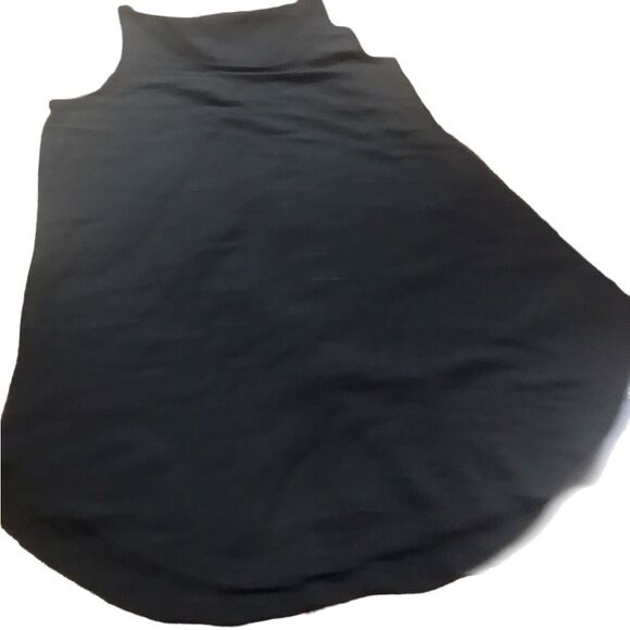 Zenana Premium size medium black tank great condition - Picture 1 of 1